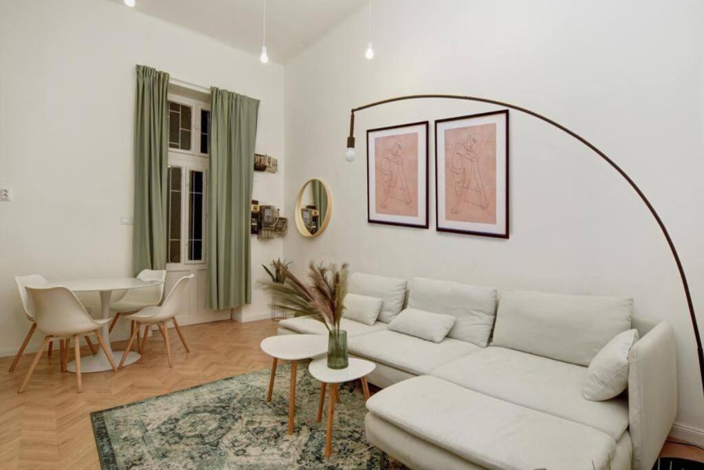 Lovely 3 Bedrooms Apartment In The Jewish Quarter Budapest Exterior photo